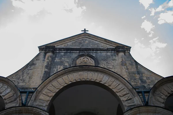 La plus belle cathédrale de l'Annonciation en Géorgie — Photo