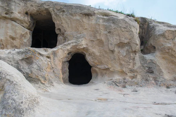 Cave city of the Iron Age Uplistsikhe in Georgia — Stock Photo, Image