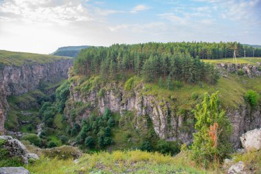 Gürcistan 'da doğa kanyon bölgesinde güzeldir.