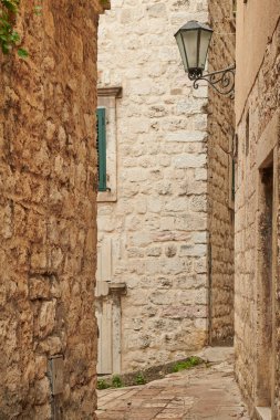 Perast Karadağ 'da bir şehir. Karadağ' da antik bir şehir.