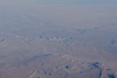 Gökyüzü manzarası hakkında bir uçak hakkında