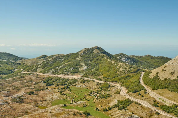 Yazın Montgro 'da şehir manzarası
