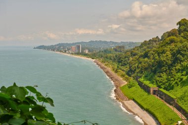 Batumi 'deki botanik bahçesinden deniz manzarası. Yüksek kalite fotoğraf