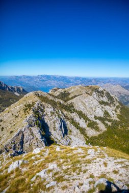 Dağların zirvesi. Lovcen Ulusal Parkı. Karadağ 'ın Doğası