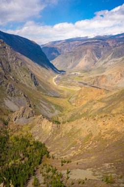 Dağ geçidi Katu-Yaryk dağ vadisi Chulyshman, Altai, Rusya. Yüksek kalite fotoğraf