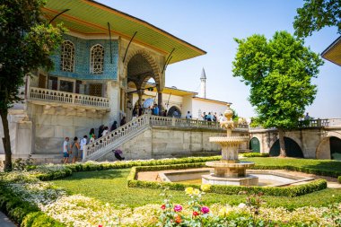İstanbul, Türkiye - 28 Mayıs 2022: İstanbul, Türkiye 'deki Topkapı Sarayı 