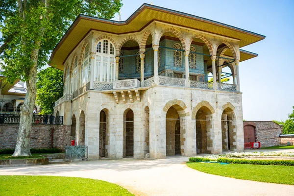 Architecture Park Territory Topkapi Palace Istanbul Turkey High Quality Photo — ストック写真