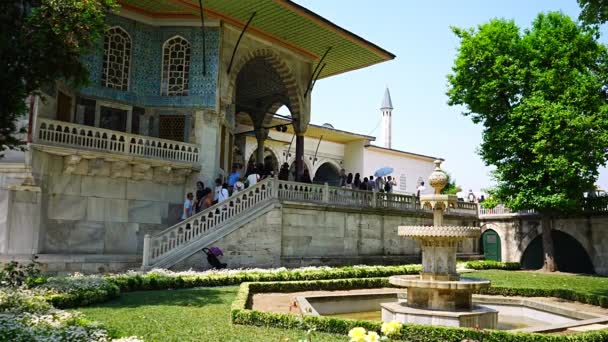 Стамбул Турция Мая 2022 Года Архитектура Парковая Территория Дворца Топкапы — стоковое видео