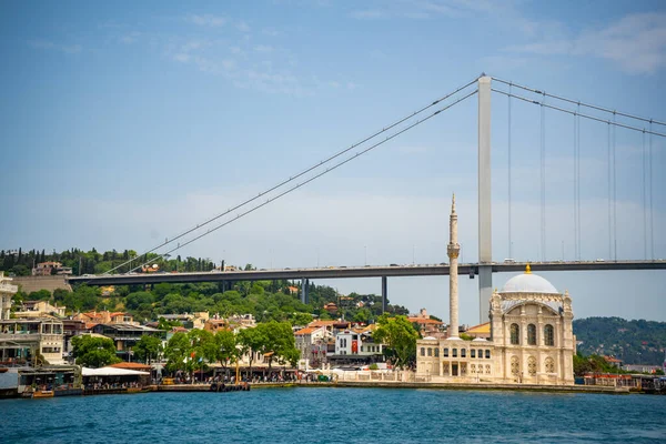 Istanbul Turkey May 2022 Ortakoy Mosque Bosphorus Bridge Istanbul Turkey — Stock Photo, Image