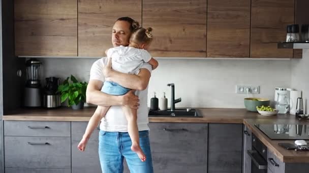 Happy Father Little Girl Joyfully Spending Time Modern Kitchen Happy — Stok Video