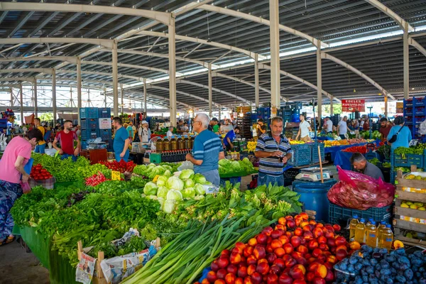 Antalya Turquia Setembro 2022 Pessoas Mercado Tradicional Local Konyaalti Liman — Fotografia de Stock