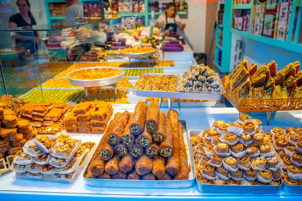 Antalya Turkije September 2022 Turkse Snoepjes Straatwinkel Oude Steden Van — Stockfoto