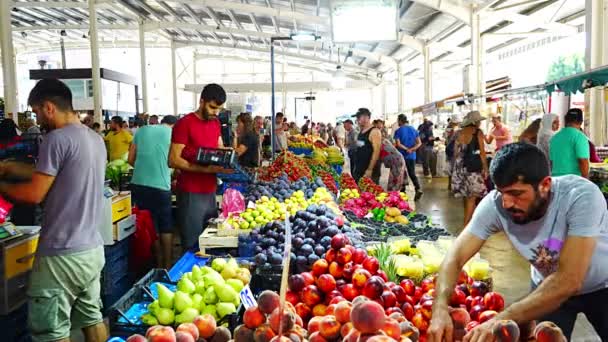 Antalya Turcja Września 2022 Ludzie Lokalnym Tradycyjnym Rynku Konyaalti Liman — Wideo stockowe
