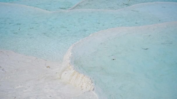 Witte Travertijnen Calcietklif Van Pamukkale Turkije Hoge Kwaliteit Beeldmateriaal — Stockvideo