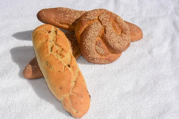 Zelfgemaakt Siciliaans Brood Van Bloem Alleen — Stockfoto