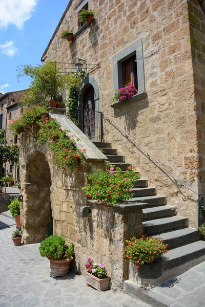 Italienisches Sonderdorf Stirbt Civita Bagnoregio — Stockfoto