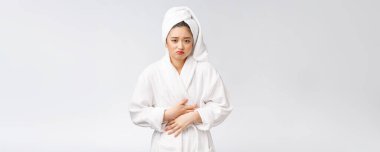 Sağlıklı sorunları olan genç bir kadın. güzellik ve sağlık konsepti.