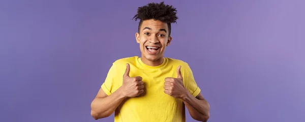 Close Portrait Enthusiastic Healthy Hispanic Guy Staying Positive Show Thumbs — Stock Photo, Image