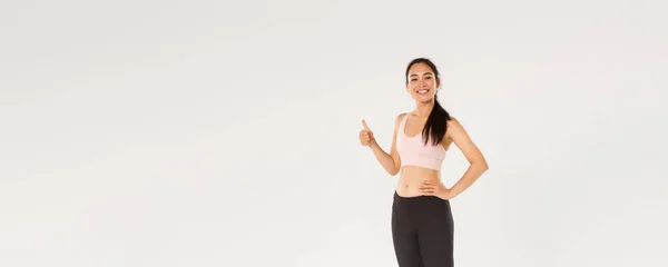 Pleine Longueur Satisfait Souriant Mignon Asiatique Fitness Girl Sportive Tenue — Photo