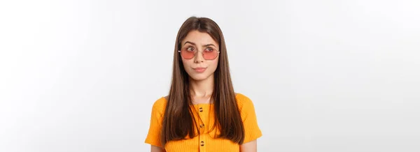 Μόδας Κορίτσι Hipster Γυαλιά Απομονωμένο Λευκό Φόντο — Φωτογραφία Αρχείου