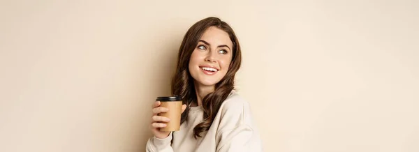 Takeaway Cafe Concept Beautiful Feminine Woman Smiling Holding Cup Coffee — Stok fotoğraf