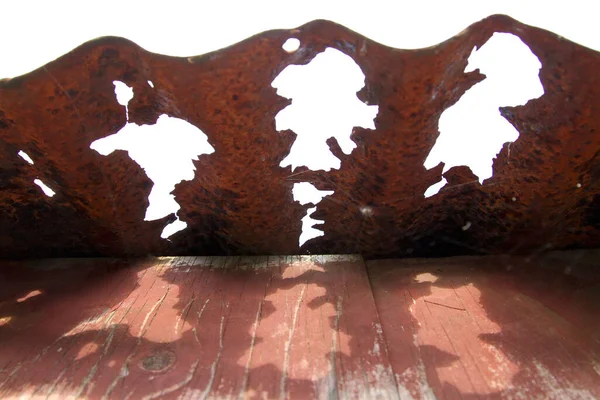 Holes Rusty Roof Wooden Barn White Sky View — Stock Photo, Image