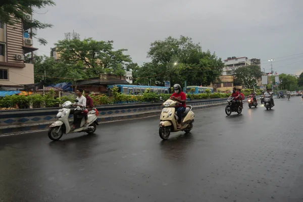 Kolkata Nyugat Bengál India 2020 Augusztus Kilátás Kolkata Forgalomra Monszun — Stock Fotó