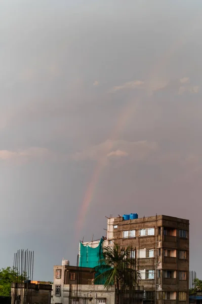 云天上的彩虹 印度西孟加拉邦Howrah — 图库照片