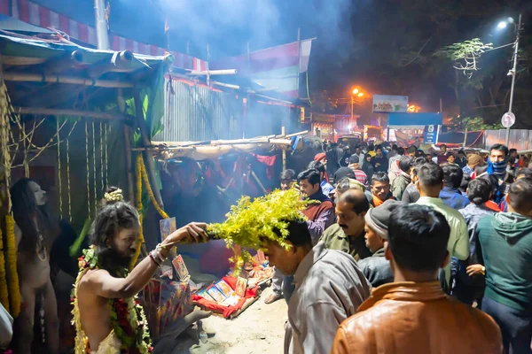 Калькутта Западная Бенгалия Индия Января 2020 Года Индуистские Преданные Садху — стоковое фото