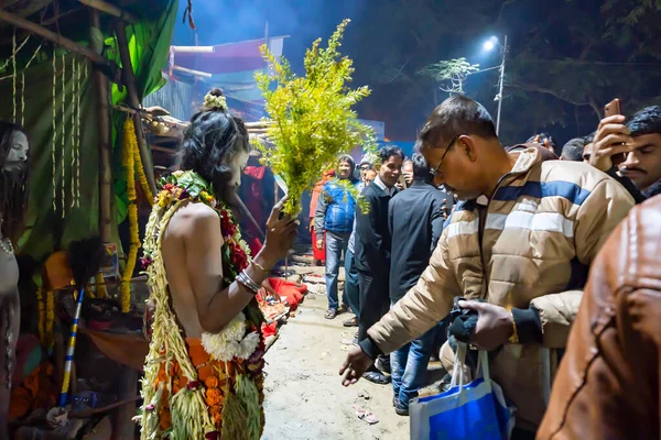 Kalkuta Zachodni Bengal Indie Stycznia 2020 Hinduscy Wielbiciele Sadhu Obozie — Zdjęcie stockowe