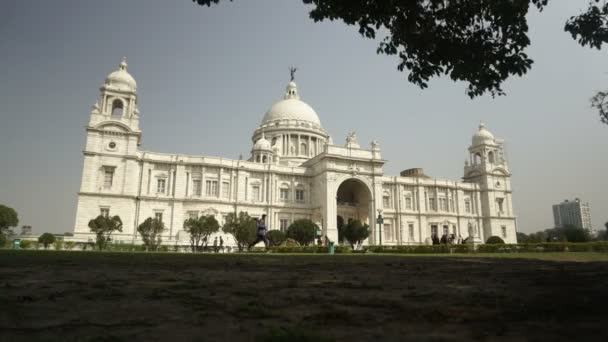Timelapse Wideo Widokiem Victoria Memorial Duży Marmurowy Budynek Środkowej Kalkucie — Wideo stockowe