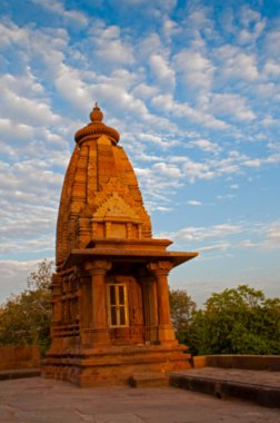 Lakshmana Tapınağı 'nın bir kısmının bulanık görüntüsü, Khajuraho' nun Batı Tapınakları, Madhya Pradesh, Hindistan. UNESCO Dünya Mirası.