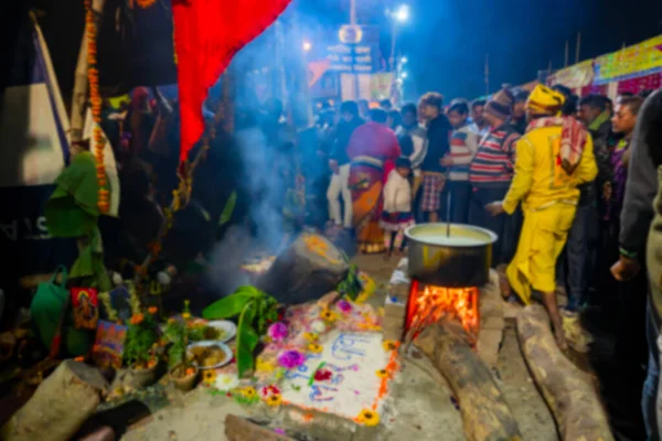 Imagem Turva Reunião Indiano Hindu Sadhus Suas Tendas Campo Trânsito — Fotografia de Stock