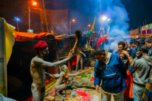Kalkutta Homályos Képe Nyugat Bengál India Hindu Sadhu Megáldja Bhaktákat — Stock Fotó
