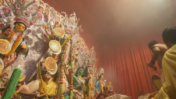 Calcutta India Ottobre 2021 Sacerdote Indù Che Adora Dea Durga — Video Stock