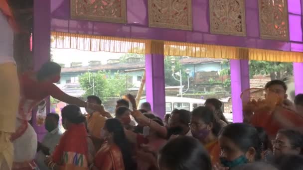 Howrah West Bengal India 14Th October 2021 Hindu Devotees Offering — Stock video