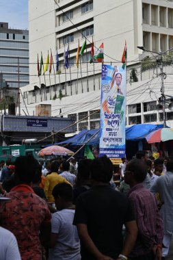 Kolkata, West Bengal, India - 21st July 2022 : All India Trinamool Congress Party, AITC or TMC, at Ekushe July, Shadid Dibas, Martyrs day rally. Party supporters gathering on street.