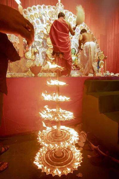 Howrah India October 15Th 2021 Devotee Lighting 108 Lamps Sandhi — ストック写真