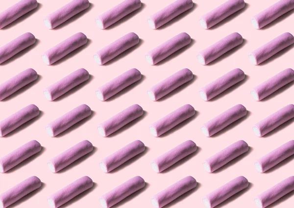 Pembe arka planda marşmelov deseni