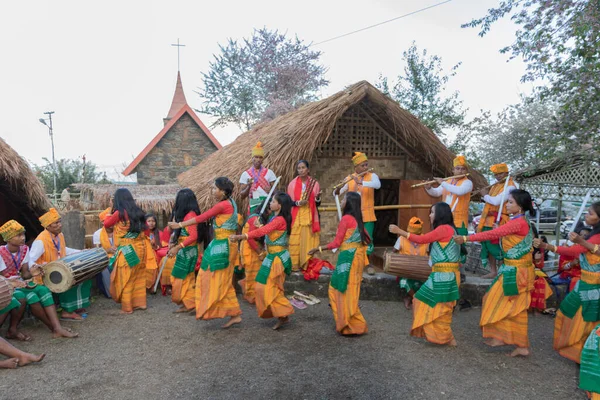 Focus Selettivo Immagine Della Danza Tradizionale Manipuri Durante Festival Hornbill — Foto Stock