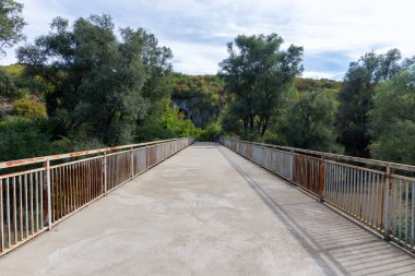 Devetashka Mağarası içinde inanılmaz bir ekosistem barındırıyor. Bulgaristan 'ın Lovech kenti yakınlarında yer alıyor.