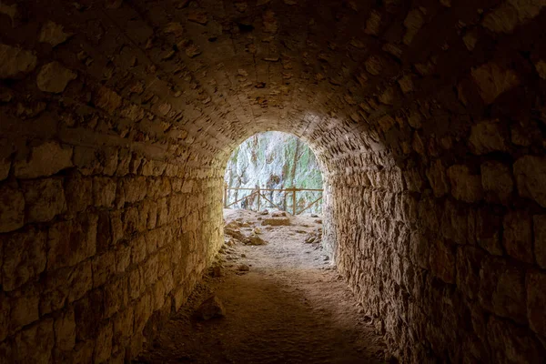 Die Riesige Devetashka Höhle Mit Einem Erstaunlichen Ökosystem Inneren Der — Stockfoto