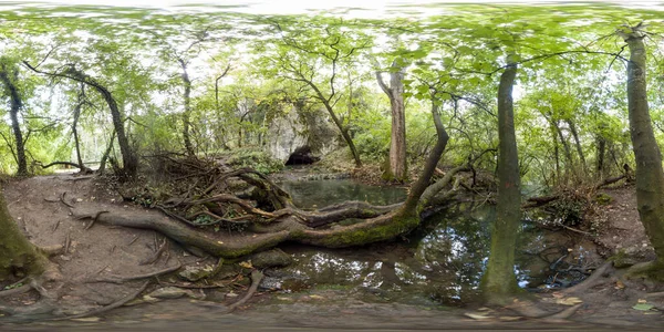 Muhteşem Krushunski Şelalesinin Turkuvaz Suları Yeşil Yosunlu 360 Fotoğrafı Bulgaristan Stok Fotoğraf