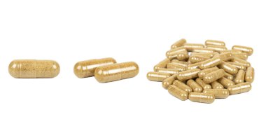 Bitkisel kapsüller beyaz arkaplanda izole edildi, ayarlandı