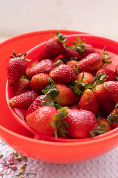Details Der Erdbeertextur Tropische Früchte Werden Gewaschen Nahrung Zuzubereiten Gesunde — Stockfoto