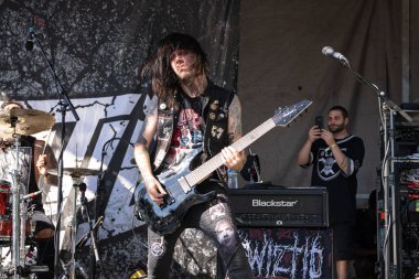 Twiztid, 9-18-2021 'de Rob Zombie için özel konuk olarak Riff Fest' te canlı performans sergiliyor.