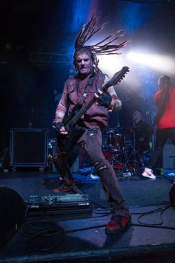 Fright Fest 2021 'de Saint Andrews Hall' dan canlı performans sergilediler.