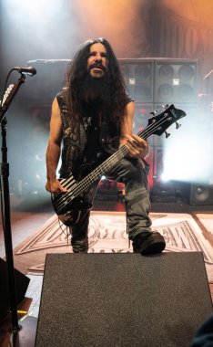 Black Label Society Detroit Fillmore, Michigan 'da 11-14-2021' de Detroit Chapter 'da sahne almaktadır.