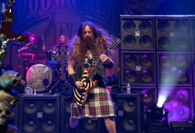 Black Label Society Detroit Fillmore, Michigan 'da 11-14-2021' de Detroit Chapter 'da sahne almaktadır.