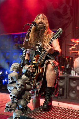 Black Label Society Detroit Fillmore, Michigan 'da 11-14-2021' de Detroit Chapter 'da sahne almaktadır.